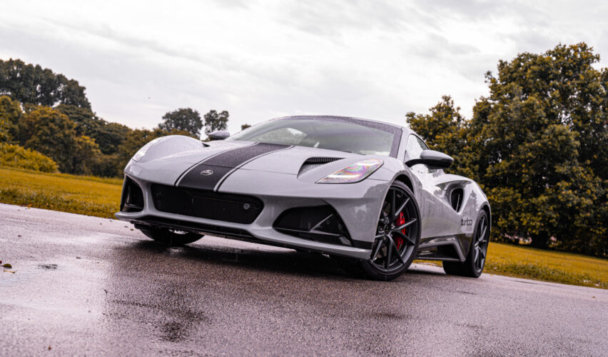 Lotus Emira Turbo SE