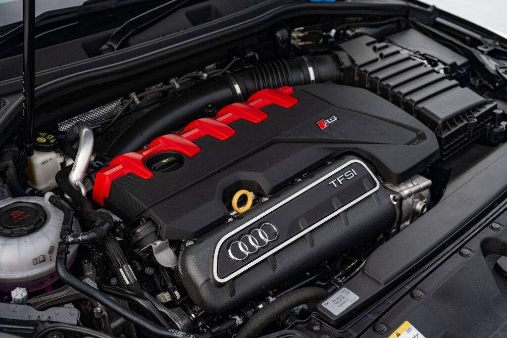 Audi RS3 2025 5-cylinder engine