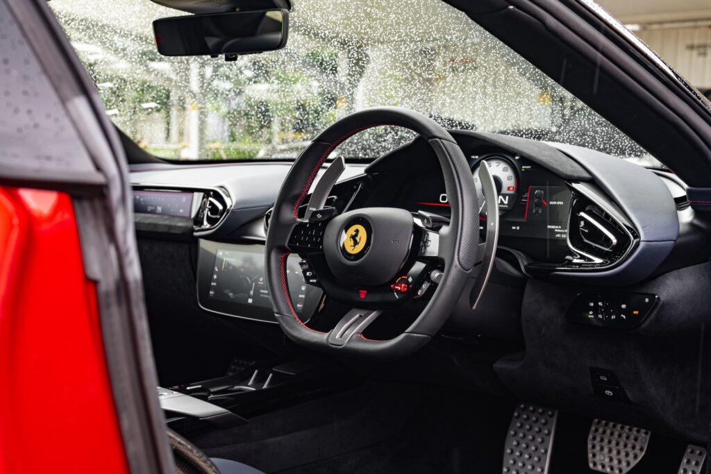 Ferrari 12Cilindri cabin