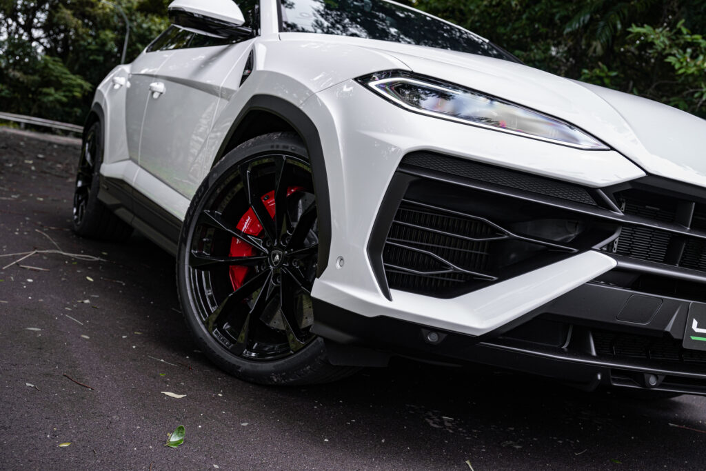 Lamborghini Urus SE rims