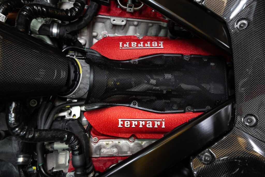 Ferrari 849 Testarossa V8 engine