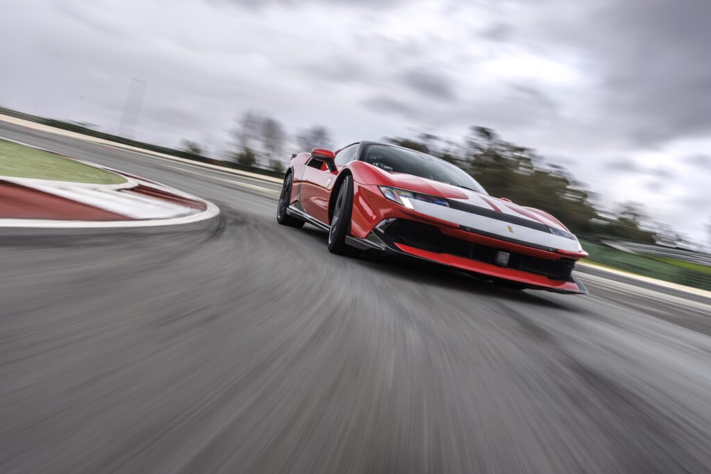 Ferrari 849 Testarossa assetto fiorano