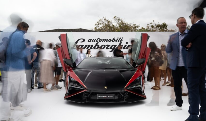 Lamborghini Revuelto SV