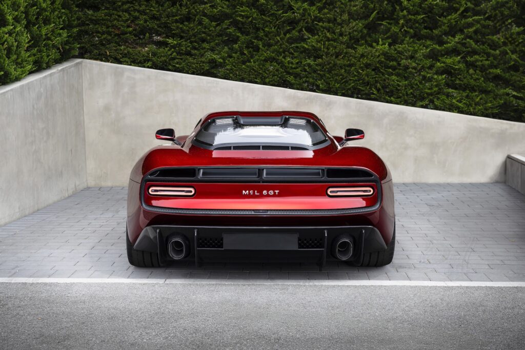 McLaren McL 6GT