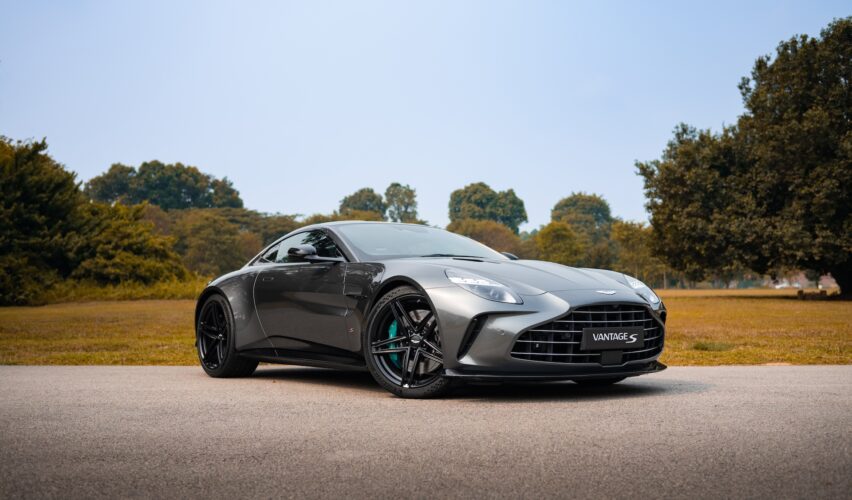 Aston Martin Vantage S